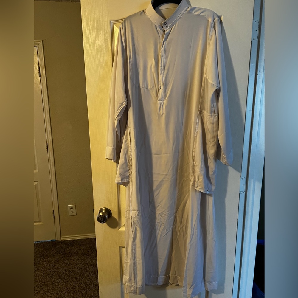 Men abaya size 56 XXL